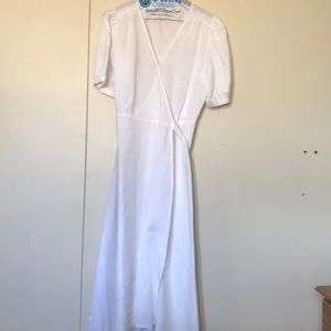 GAP white linen wrap dress size small
